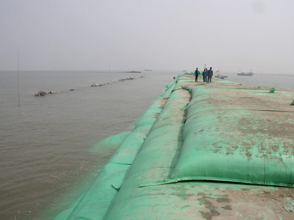 曹妃甸通島路路基工程